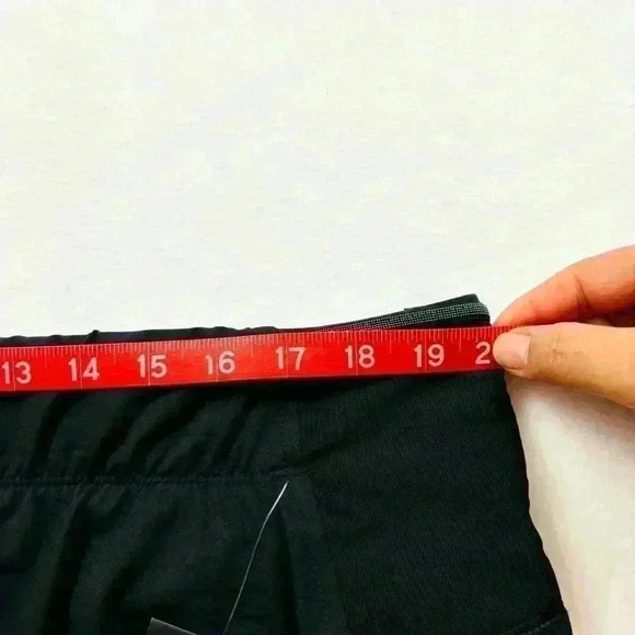 NWT New Balance Women's Black Impact 3” Lined Thick Waist Running Short Size XL - Picture 14 of 15